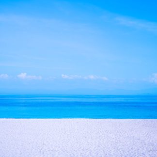 Beach Scenery - Peaceful sandy beach with turquoise waters and c #17723859
